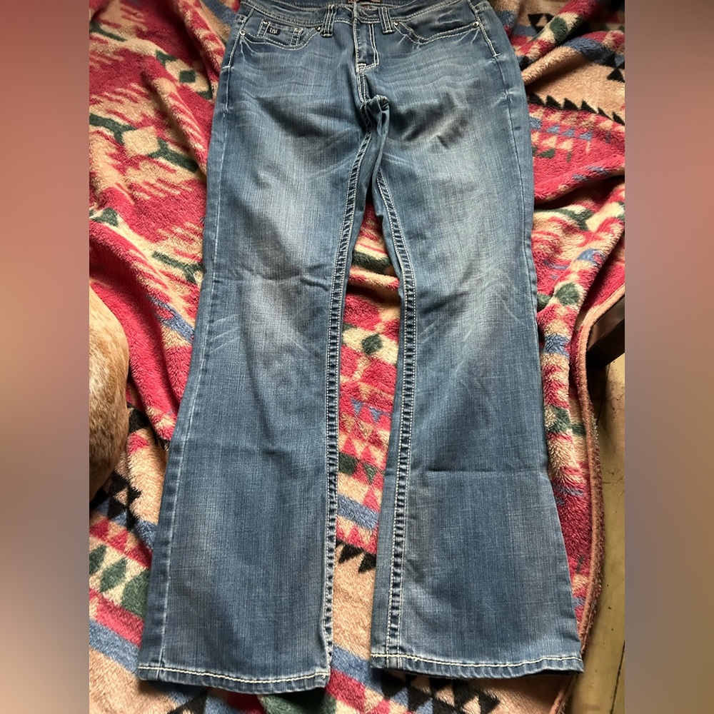 Cowgirl Up Bootcut Jeans size 31 X 34